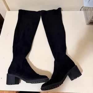 Black Knee-High Women's Boots